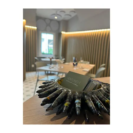 Casa Regina, Position! アルバ